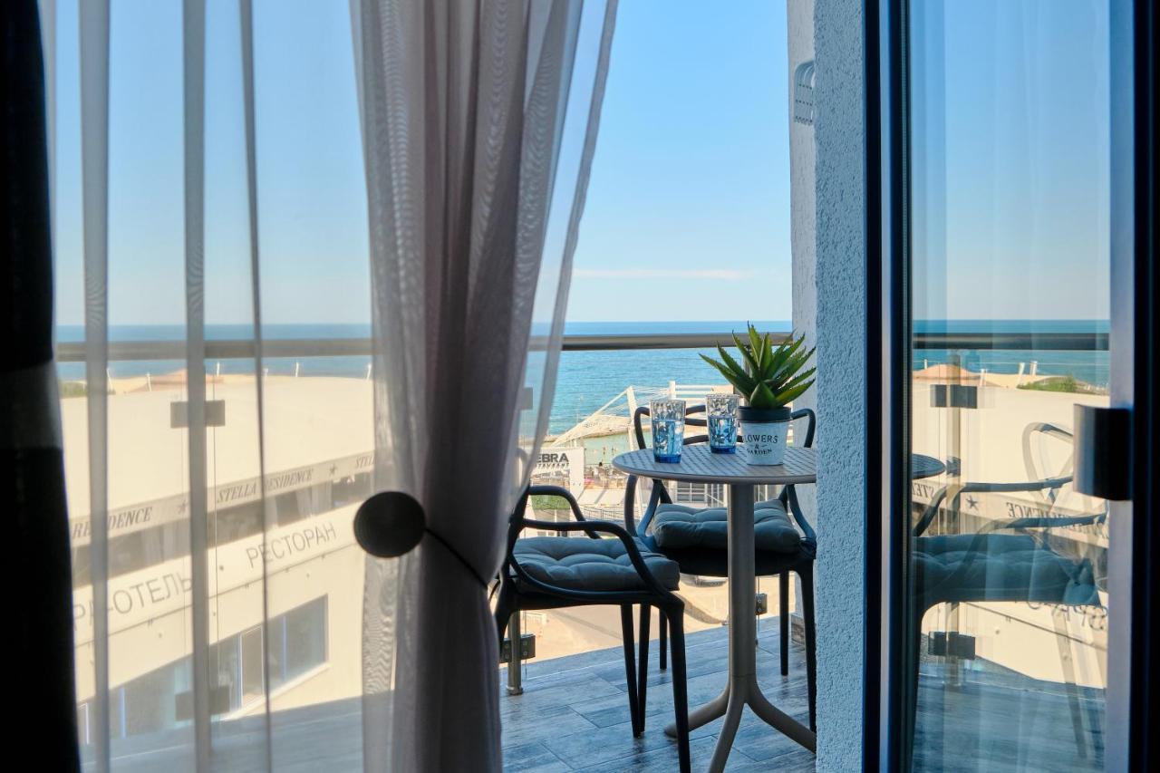 Luxury Apartments Sea View Julymia Odessa Exteriör bild