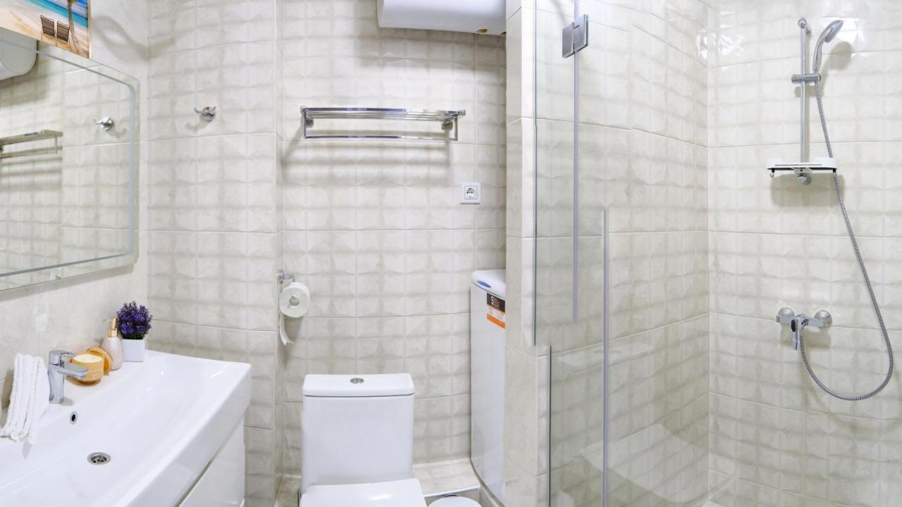 Luxury Apartments Sea View Julymia Odessa Exteriör bild