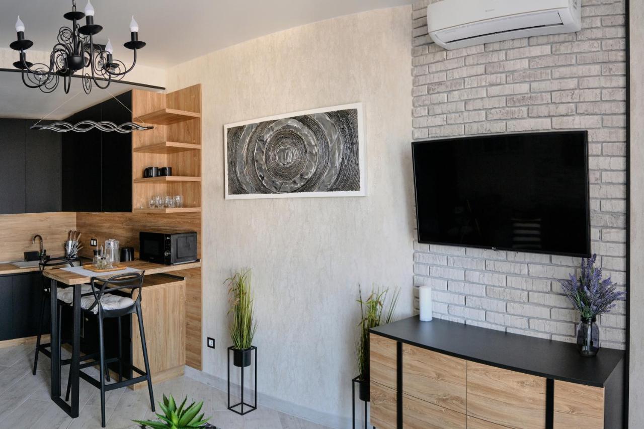 Luxury Apartments Sea View Julymia Odessa Exteriör bild
