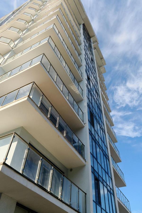 Luxury Apartments Sea View Julymia Odessa Exteriör bild